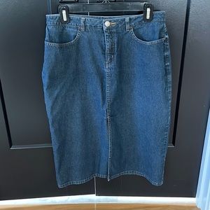 Denim skirt